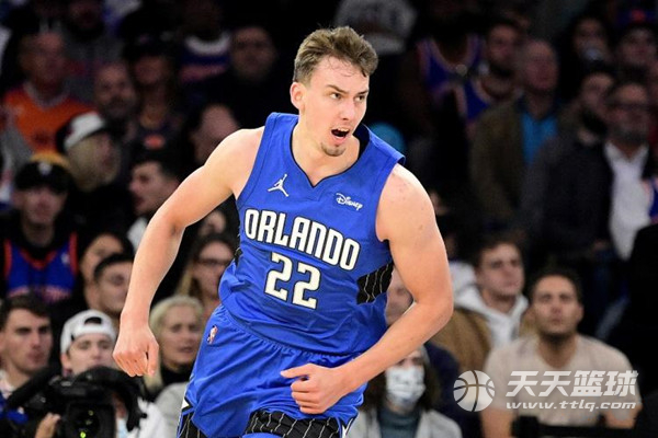 的配合不仅 的配合不仅