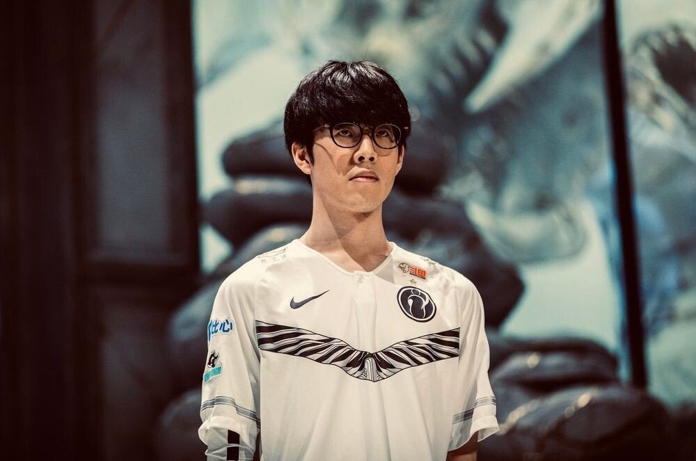 以及球员间 以及球员间