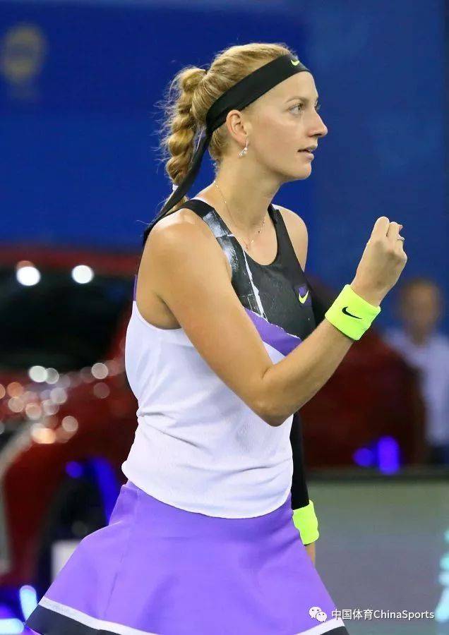 国球员树立 国球员树立